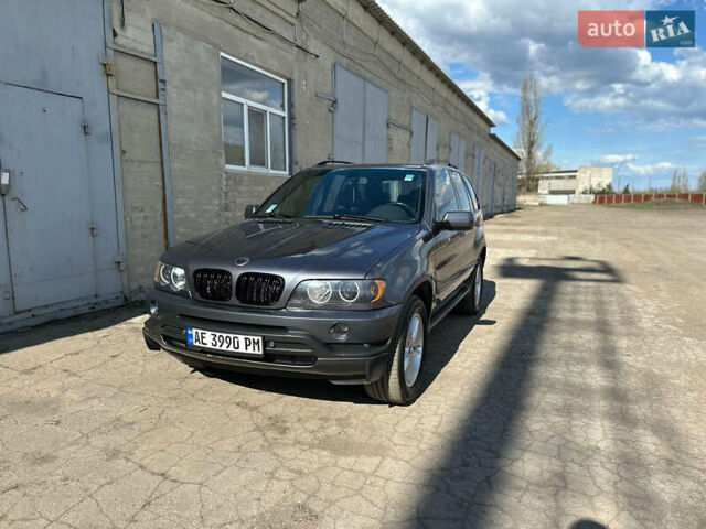 Серый БМВ Х5, объемом двигателя 3 л и пробегом 394 тыс. км за 8500 $, фото 1 на Automoto.ua