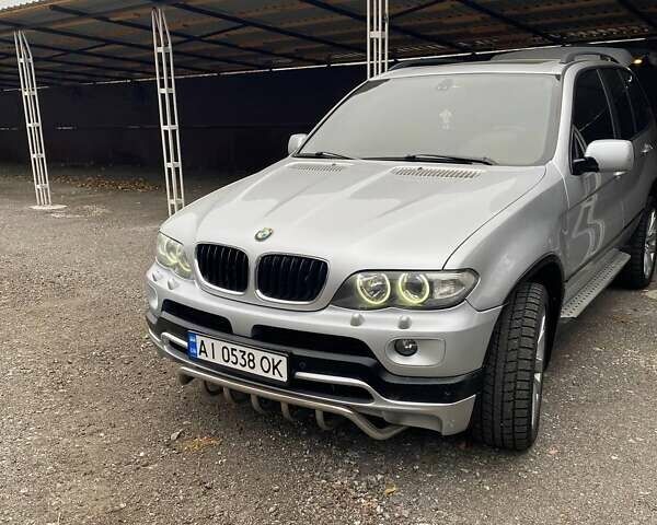 Серый БМВ Х5, объемом двигателя 3 л и пробегом 365 тыс. км за 8500 $, фото 4 на Automoto.ua