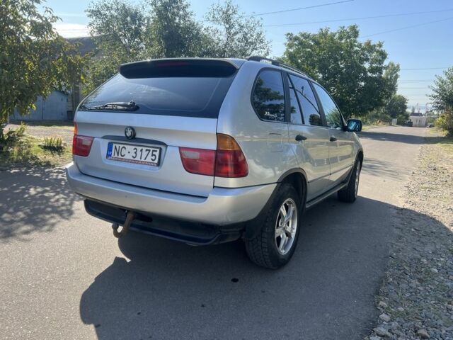 Серый БМВ Х5, объемом двигателя 3 л и пробегом 258 тыс. км за 4850 $, фото 2 на Automoto.ua