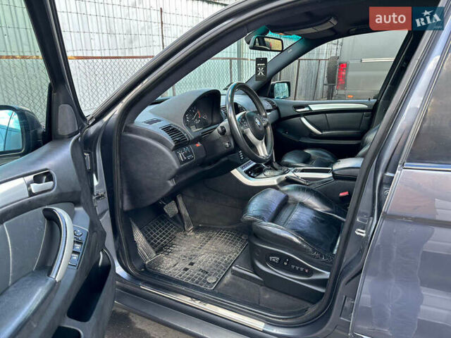 Серый БМВ Х5, объемом двигателя 3 л и пробегом 394 тыс. км за 8500 $, фото 14 на Automoto.ua