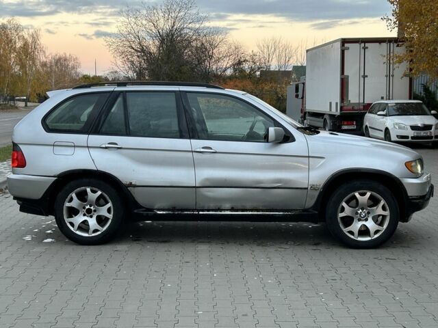 Серый БМВ Х5, объемом двигателя 3 л и пробегом 300 тыс. км за 3450 $, фото 5 на Automoto.ua