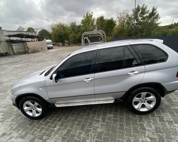 Серый БМВ Х5, объемом двигателя 2.99 л и пробегом 440 тыс. км за 9800 $, фото 5 на Automoto.ua