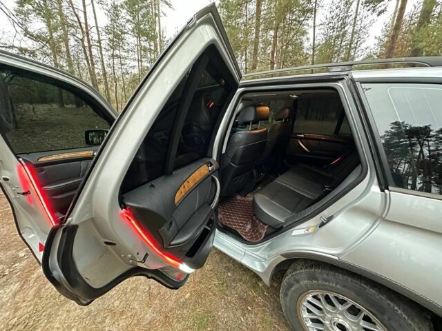 Сірий БМВ Х5, об'ємом двигуна 3 л та пробігом 320 тис. км за 5900 $, фото 13 на Automoto.ua