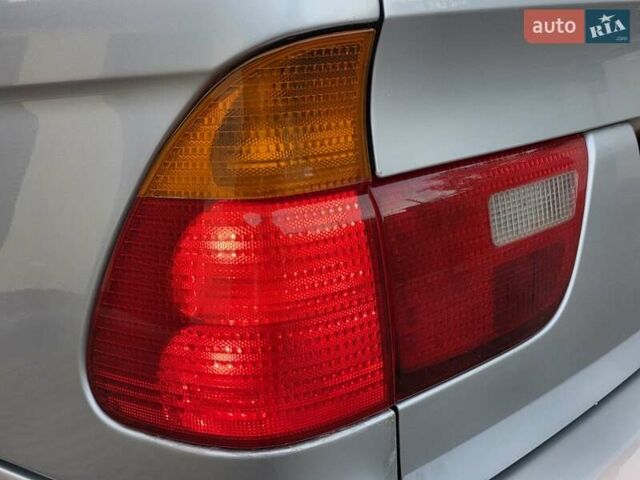 Серый БМВ Х5, объемом двигателя 3 л и пробегом 295 тыс. км за 7999 $, фото 41 на Automoto.ua