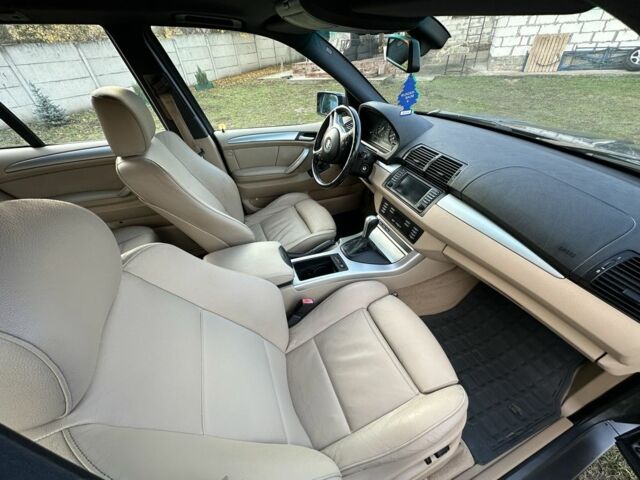 Серый БМВ Х5, объемом двигателя 3 л и пробегом 380 тыс. км за 5900 $, фото 12 на Automoto.ua