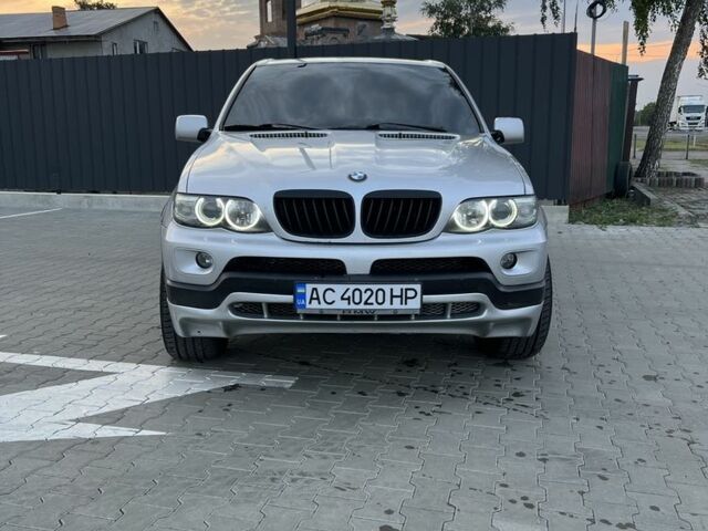 Серый БМВ Х5, объемом двигателя 3 л и пробегом 400 тыс. км за 10999 $, фото 2 на Automoto.ua
