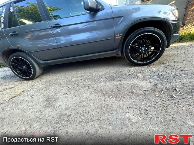 Серый БМВ Х5, объемом двигателя 3 л и пробегом 315 тыс. км за 8350 $, фото 5 на Automoto.ua