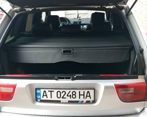 Серый БМВ Х5, объемом двигателя 2.93 л и пробегом 452 тыс. км за 9100 $, фото 1 на Automoto.ua