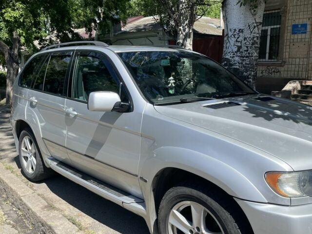 Серый БМВ Х5, объемом двигателя 3 л и пробегом 350 тыс. км за 8000 $, фото 3 на Automoto.ua