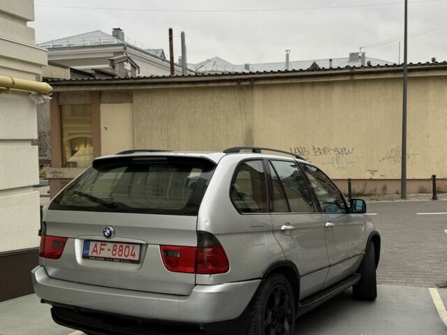 Серый БМВ Х5, объемом двигателя 3 л и пробегом 2 тыс. км за 4950 $, фото 3 на Automoto.ua