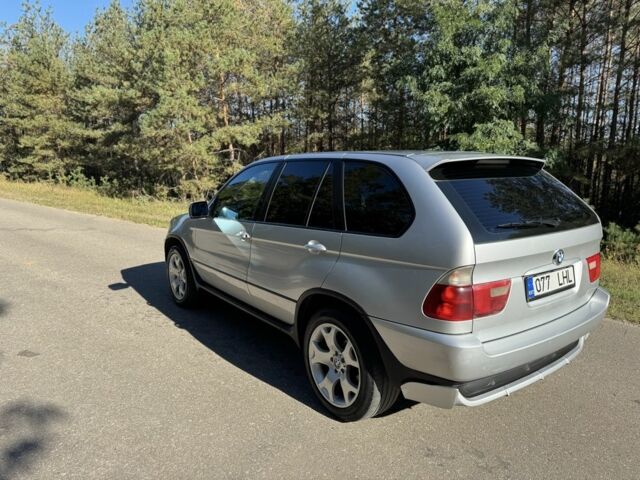 Серый БМВ Х5, объемом двигателя 3 л и пробегом 320 тыс. км за 6300 $, фото 5 на Automoto.ua