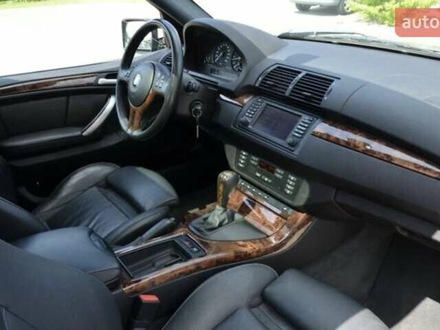 Сірий БМВ Х5, об'ємом двигуна 3 л та пробігом 184 тис. км за 3062 $, фото 1 на Automoto.ua