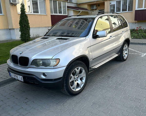 Серый БМВ Х5, объемом двигателя 3 л и пробегом 320 тыс. км за 7750 $, фото 6 на Automoto.ua