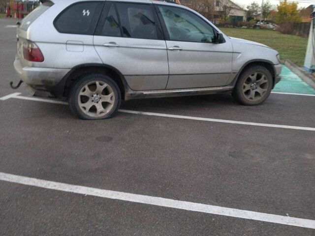 Серый БМВ Х5, объемом двигателя 3 л и пробегом 3 тыс. км за 3568 $, фото 5 на Automoto.ua