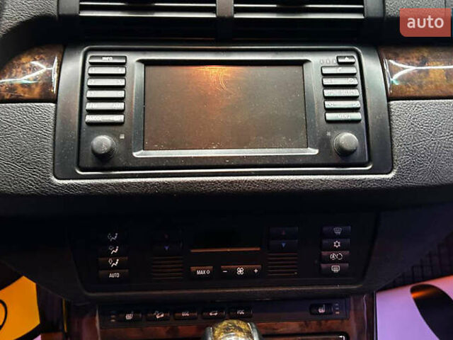 Серый БМВ Х5, объемом двигателя 4.4 л и пробегом 250 тыс. км за 10300 $, фото 14 на Automoto.ua