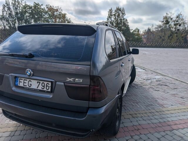 Сірий БМВ Х5, об'ємом двигуна 3 л та пробігом 256 тис. км за 7016 $, фото 5 на Automoto.ua