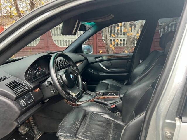 Сірий БМВ Х5, об'ємом двигуна 3 л та пробігом 394 тис. км за 5200 $, фото 10 на Automoto.ua