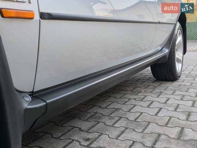 Серый БМВ Х5, объемом двигателя 3 л и пробегом 295 тыс. км за 7999 $, фото 30 на Automoto.ua