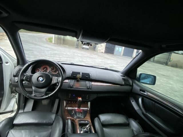 Сірий БМВ Х5, об'ємом двигуна 3 л та пробігом 440 тис. км за 9700 $, фото 16 на Automoto.ua