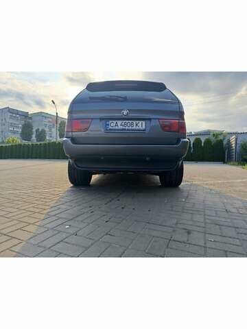 Серый БМВ Х5, объемом двигателя 3 л и пробегом 452 тыс. км за 11200 $, фото 2 на Automoto.ua