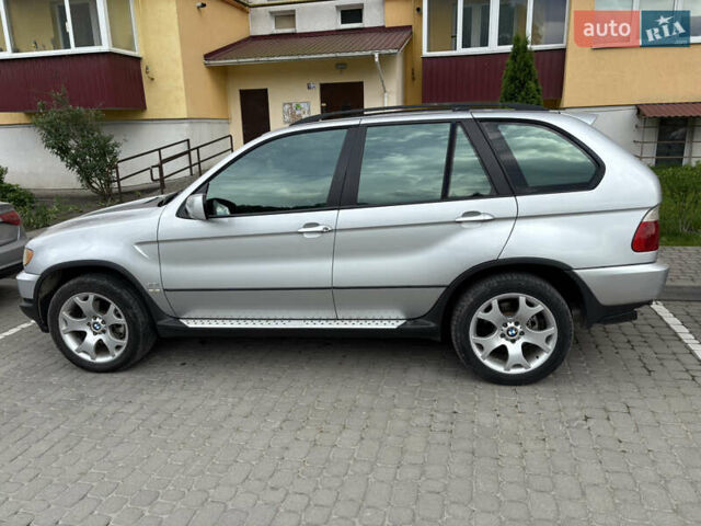 Серый БМВ Х5, объемом двигателя 3 л и пробегом 320 тыс. км за 7750 $, фото 3 на Automoto.ua