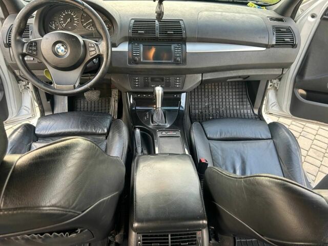 Серый БМВ Х5, объемом двигателя 3 л и пробегом 263 тыс. км за 6000 $, фото 7 на Automoto.ua