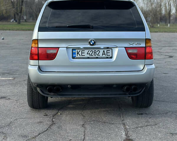 Серый БМВ Х5, объемом двигателя 2.93 л и пробегом 280 тыс. км за 10500 $, фото 10 на Automoto.ua
