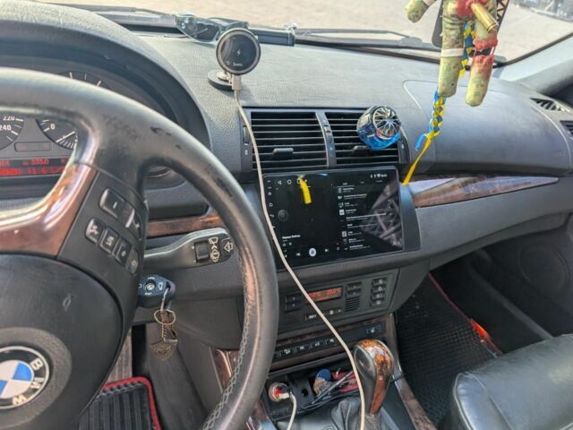 Сірий БМВ Х5, об'ємом двигуна 3 л та пробігом 256 тис. км за 7016 $, фото 7 на Automoto.ua