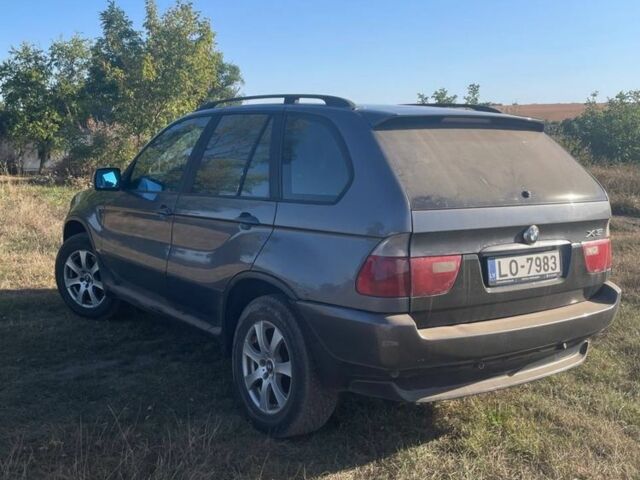 Серый БМВ Х5, объемом двигателя 3 л и пробегом 320 тыс. км за 4500 $, фото 4 на Automoto.ua