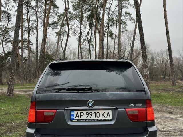 Серый БМВ Х5, объемом двигателя 3 л и пробегом 270 тыс. км за 7300 $, фото 3 на Automoto.ua