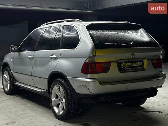 Серый БМВ Х5, объемом двигателя 4.4 л и пробегом 250 тыс. км за 10300 $, фото 3 на Automoto.ua