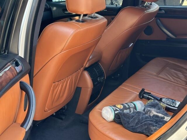 Серый БМВ Х5, объемом двигателя 3 л и пробегом 540 тыс. км за 9500 $, фото 12 на Automoto.ua