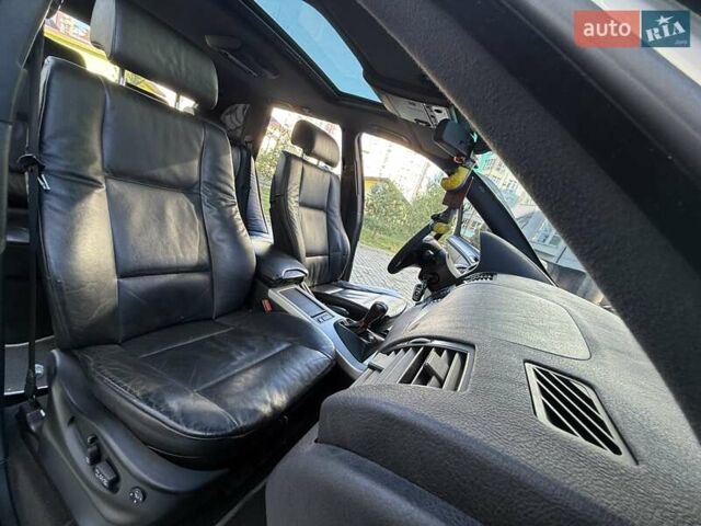 Серый БМВ Х5, объемом двигателя 4.6 л и пробегом 240 тыс. км за 6700 $, фото 66 на Automoto.ua