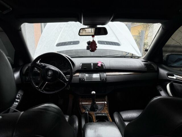 Серый БМВ Х5, объемом двигателя 2.9 л и пробегом 500 тыс. км за 7400 $, фото 14 на Automoto.ua