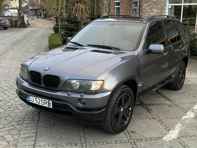 Серый БМВ Х5, объемом двигателя 3 л и пробегом 400 тыс. км за 4650 $, фото 1 на Automoto.ua