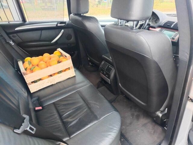 Серый БМВ Х5, объемом двигателя 3 л и пробегом 278 тыс. км за 5999 $, фото 18 на Automoto.ua