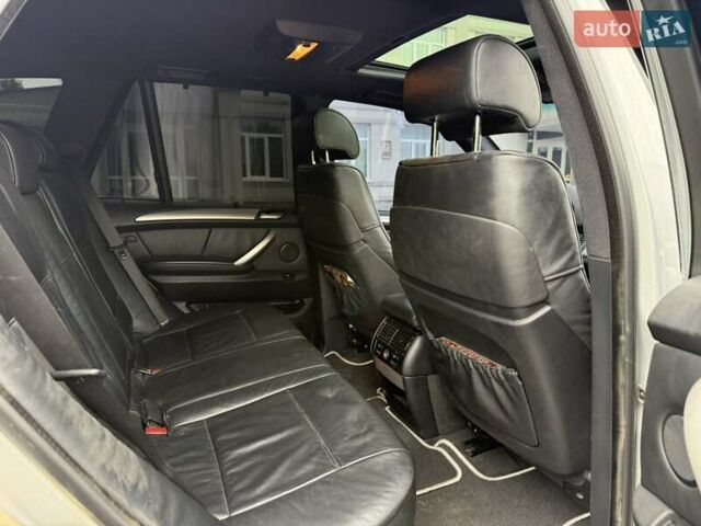 БМВ Х5 2003 в Черновцах на Automoto.ua Серый БМВ Х5, объемом двигателя 4.6 л и пробегом 400 тыс. км за 6300 $, фото 7 на Automoto.ua