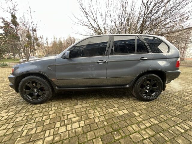 Серый БМВ Х5, объемом двигателя 3 л и пробегом 200 тыс. км за 3400 $, фото 6 на Automoto.ua
