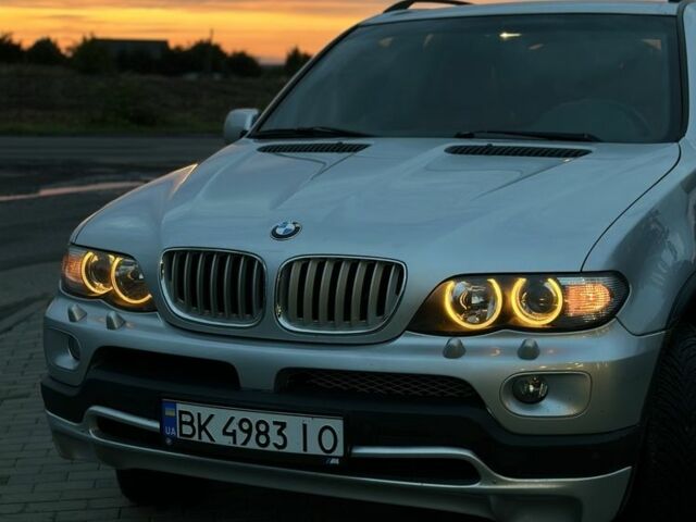 Серый БМВ Х5, объемом двигателя 3 л и пробегом 540 тыс. км за 9500 $, фото 4 на Automoto.ua