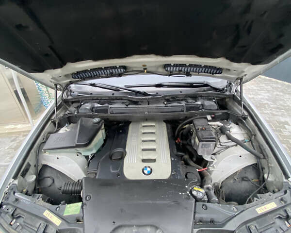 Серый БМВ Х5, объемом двигателя 2.99 л и пробегом 440 тыс. км за 9800 $, фото 15 на Automoto.ua