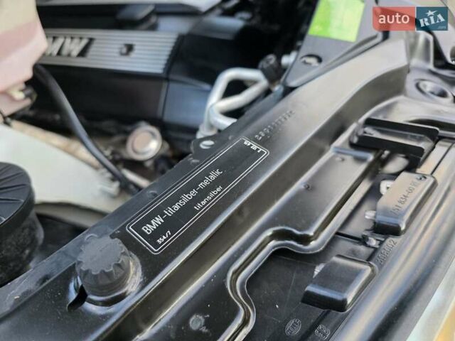 Серый БМВ Х5, объемом двигателя 3 л и пробегом 295 тыс. км за 7999 $, фото 129 на Automoto.ua