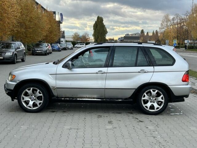 Серый БМВ Х5, объемом двигателя 3 л и пробегом 300 тыс. км за 3450 $, фото 1 на Automoto.ua