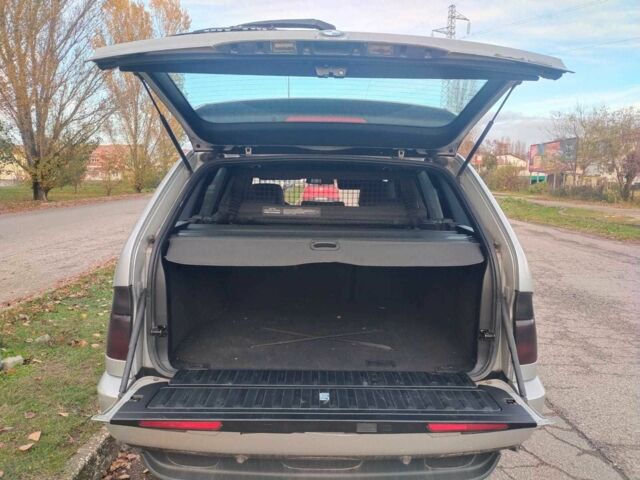 Серый БМВ Х5, объемом двигателя 3 л и пробегом 278 тыс. км за 5999 $, фото 20 на Automoto.ua