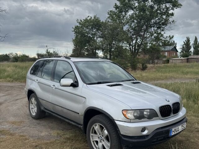 Серый БМВ Х5, объемом двигателя 3 л и пробегом 340 тыс. км за 5200 $, фото 1 на Automoto.ua
