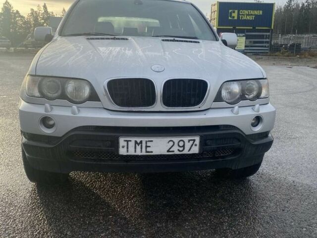 Серый БМВ Х5, объемом двигателя 3 л и пробегом 380 тыс. км за 4976 $, фото 2 на Automoto.ua