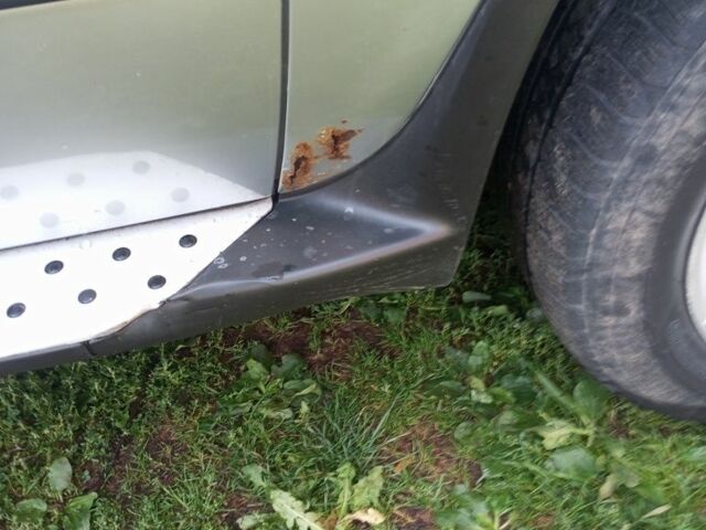 Сірий БМВ Х5, об'ємом двигуна 3 л та пробігом 452 тис. км за 9100 $, фото 3 на Automoto.ua