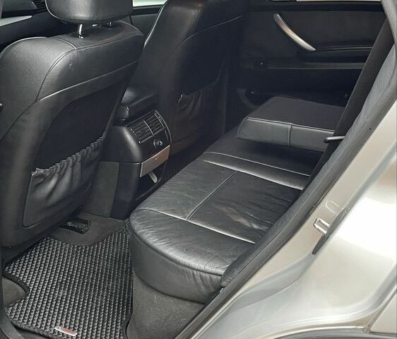 Сірий БМВ Х5, об'ємом двигуна 2.9 л та пробігом 417 тис. км за 9300 $, фото 9 на Automoto.ua