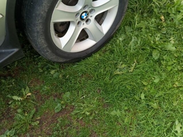 Сірий БМВ Х5, об'ємом двигуна 3 л та пробігом 452 тис. км за 9100 $, фото 4 на Automoto.ua