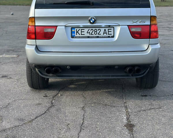 Серый БМВ Х5, объемом двигателя 2.93 л и пробегом 280 тыс. км за 10500 $, фото 9 на Automoto.ua