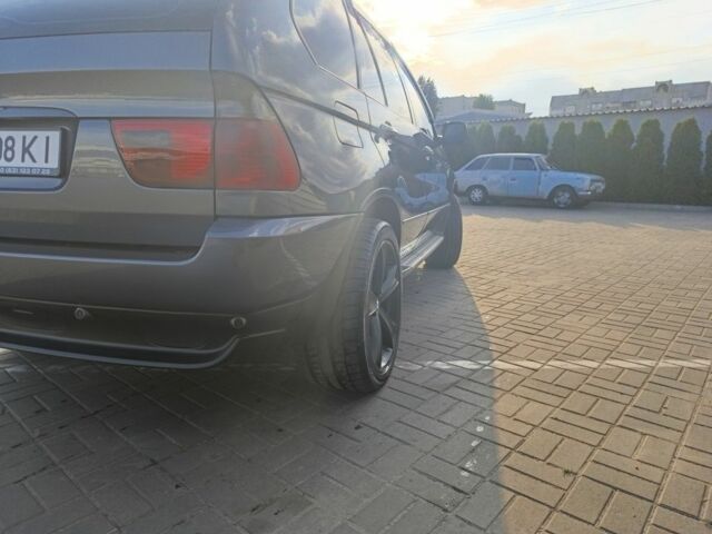 Серый БМВ Х5, объемом двигателя 2.9 л и пробегом 450 тыс. км за 11200 $, фото 16 на Automoto.ua